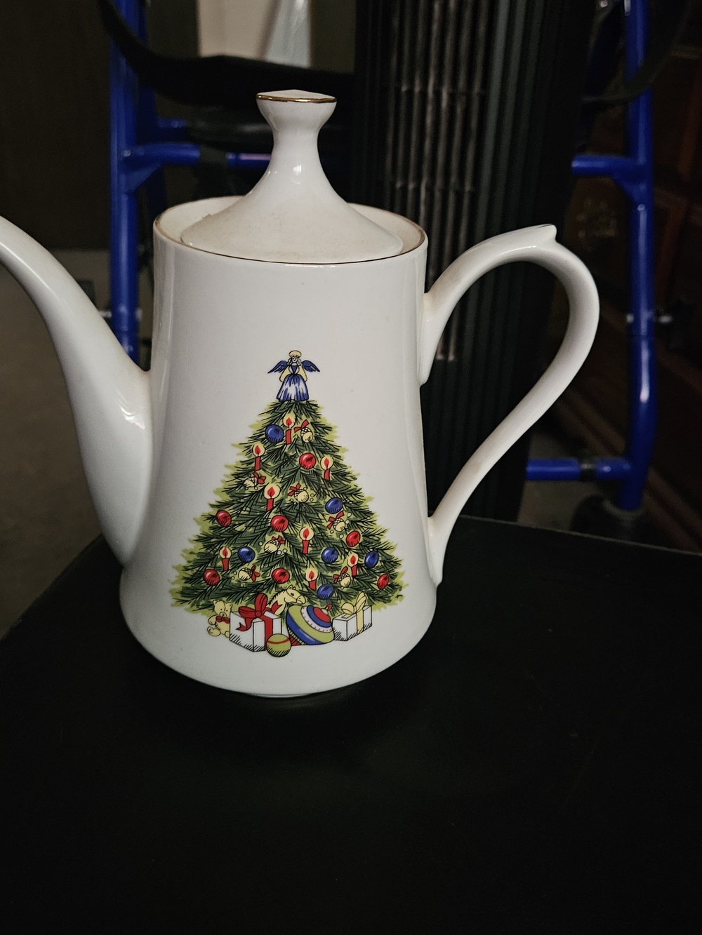 Festive Ceramic Coffee Pot with Christmas Tree Design - White